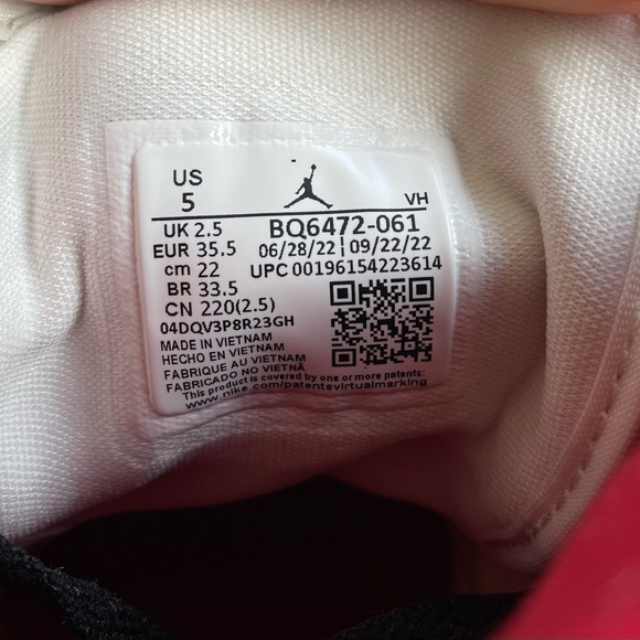 Jordan 1 Mid Gym Red Panda - Picture 8 of 10